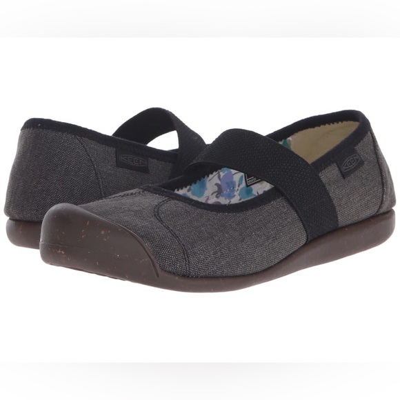 Keen Shoes Keen Sienna Mary Jane Canvas Flats Poshmark